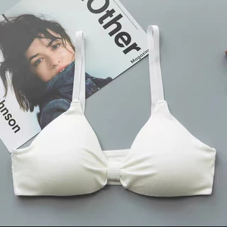 ชุดชั้นในหญิง sexy บราสปอร์แฟชั้น ครอปใหม่ล่าสุด มาแรง แบบสวม มีฟองน้ำด้านใน