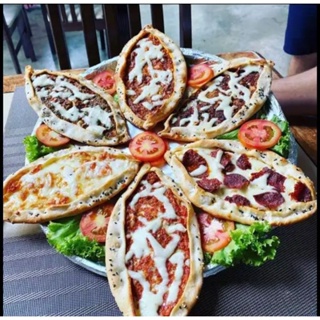 พิซซ่าตุรกีหน้ารวม ฮาลาล Mixed pide ตุรกีแท้ๆ คุ้มค่ามาก อร่อยที่สุด จัดเต็มถึง 6 แผ่น ส่งฟรี