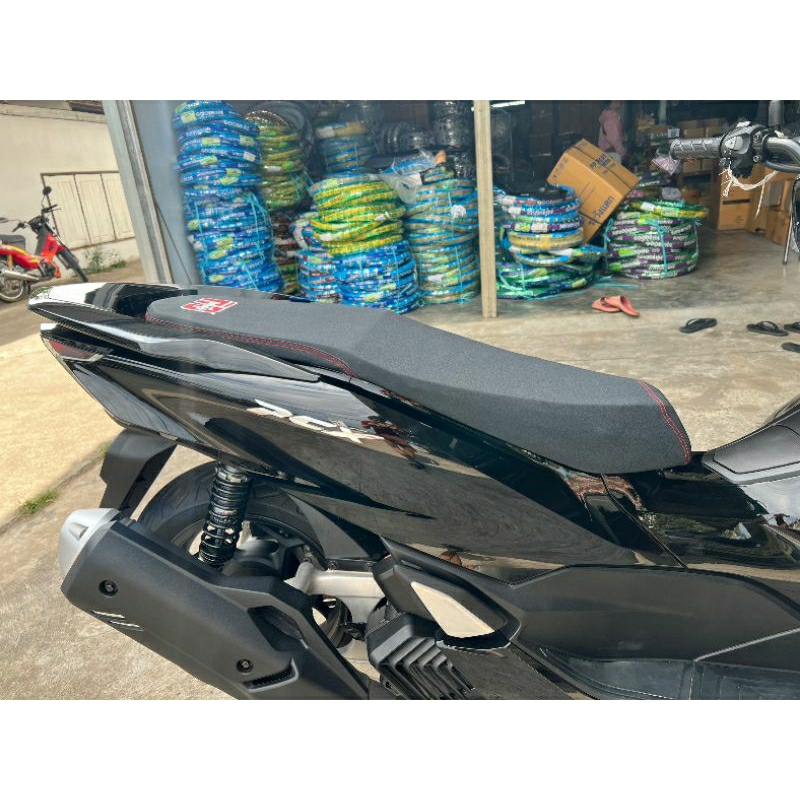 เบาะ ทรงเชง  PCX ปี 2018 - 2025 หัวต่ำ pcx160 เบาะปาด กิจเรซซิ่ง มอเตอร์ไซค์ Motorcycle กันน้ำ