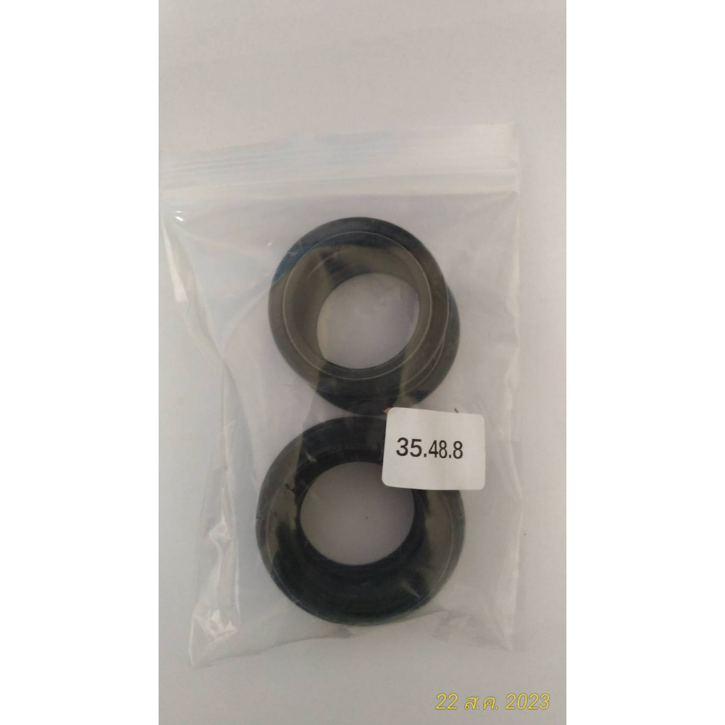 ซีลโช็คหน้า SR400  ขนาด 35*48*8 mm บรรจุ 4 ชิ้น ใน1เซ็ท ขนาด 35*48*8 มิลลิเมตร ซีลและฝาครอบกันฝุ่น สี: สีดำ;