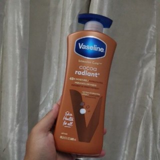 วาสลีนสูตรโกโก้ Vaseline Intensive Cocoa Radiant Body Lotion 600 ml.