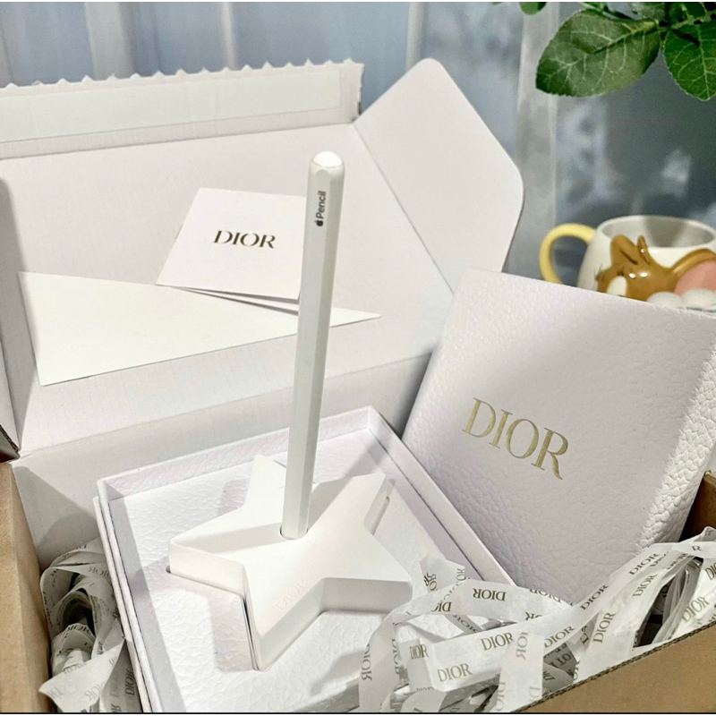 DIOR BEAUTY Star Ceramic Paperweight Desktop Diffuser