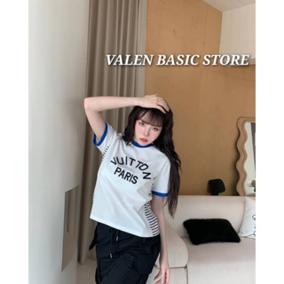 VALEN BASIC STORE 💙🤍 เสื้อยืดสีขาวขอบน้ำเงิน LV