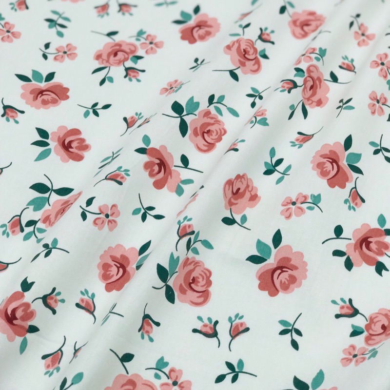 ผ้าแบ่งขาย cotton แท้ 100% เนื้อดี นำเข้า ลายน่ารัก พร้อมส่งค่ะ