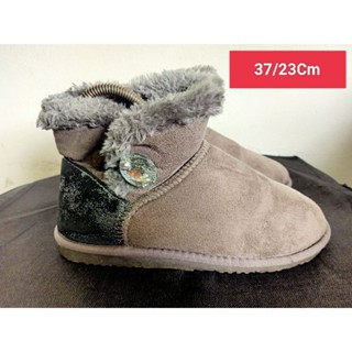 Size 37 ยาว 23 Cm  รองเท้ามือสอง บูท เด็ก ผู้หญิง เท้าเล็ก  วินเทจ หนัง แฟชั่น ลำลอง เที่ยว