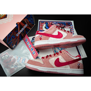 [ Pre - Order ] Dunk Low " Strange Love " Speacial Box Size 36 - 47.5 [ PK  ]