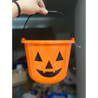 พร้อมส่ง ถังฟักทองใส่ขนม ลูกอมวันฮาโลวีน อย่างดี Pumpkin Halloween Candy Bucket