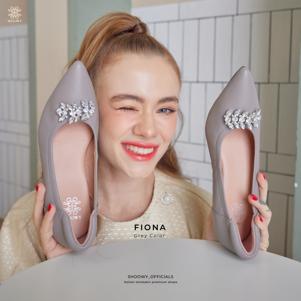 Shoowy รองเท้าหนังแกะ รุ่น Fiona Grey color (สีเทา)