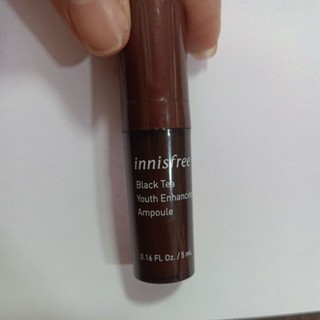 innisfree black tea Youth Enhancing Ampoule อินนิสฟรีขนาด 5 มล