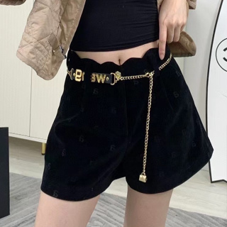 WANG VELVET SHORT + BELT กางเกงขาสั้น ทรงสวย ผ้ากำมะหยี่ ผ้าสวยมาก อเล็กซ์ แวง