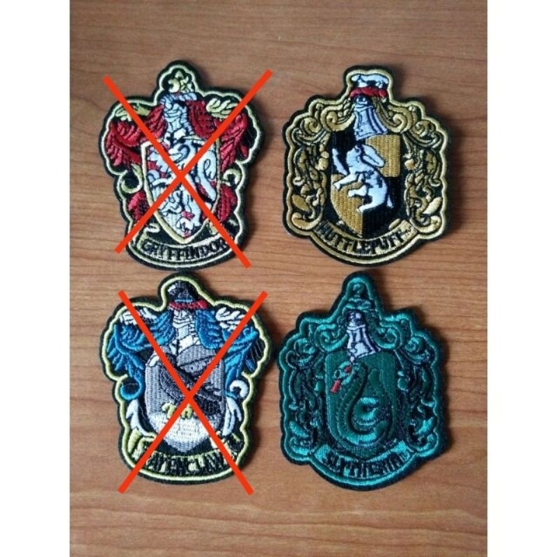 ตัวรีดติดเสื้อ ตราประจำบ้าน Harry Potter