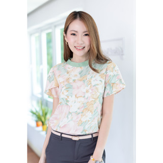 Narinari: NT2431 Band Collar Petal Sleeve Blouse เสื้อทำงาน (ใช้โค้ด NARISP9 ลด 65.- เมื่อช็อปครบ 500.-)