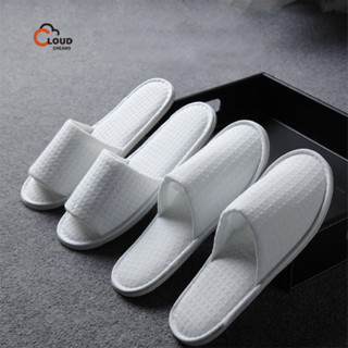 Cloud dreams  รองเท้าใส่ในบ้าน รองเท้าโรงแรม สลิปเปอร์ กันลื่น (size:40-42) slipper