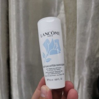 Lancome Lait Galateis Douceur Gentle​ Makeup Remover Milk​ with papaya Extract 50ml​ ลบเมคอัพติดทนในพริบตา