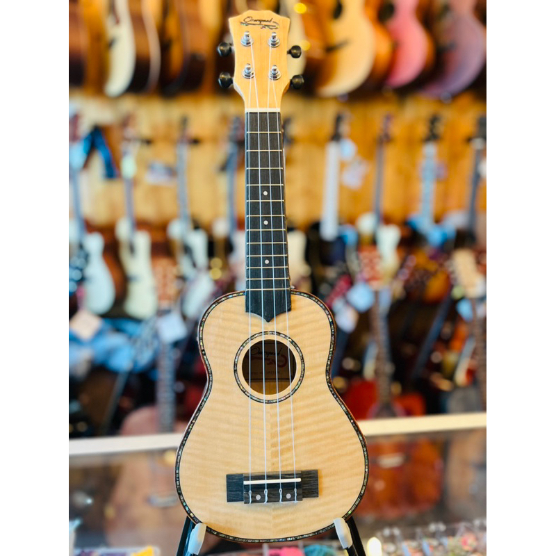 🌈🌈🌈Ukulele Overspeed น่ารักๆ รุ่น Uk-21fm Soprano รุ่นนี้ไม้แท้ Top solid มาพร้อมงานเงาตาแตกเดินขอบไบดิ้งAvalonทั้งตัว🐠🐠