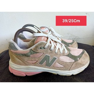 New balance Size 39 ยาว 25 รองเท้ามือสอง ผู้หญิง ผ้าใบ แฟชั่น ทำงาน ลำลอง เดิน  เที่ยว วิ่ง ออกกำลังกาย