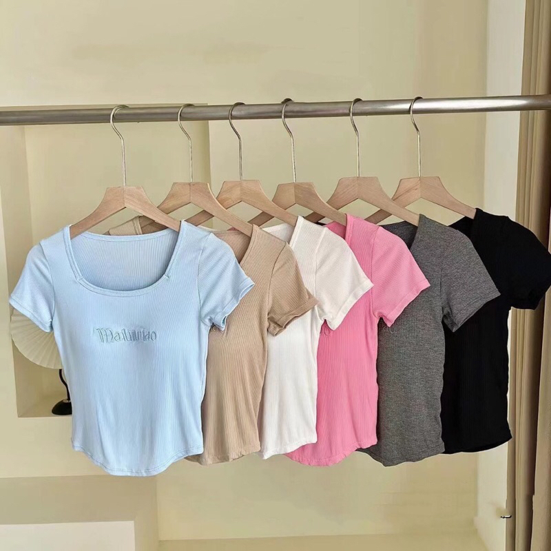 💯เสื้อครอปผ้าร่อง เว้าเอวงานปัก สีสันน่ารักพาสเทลเว่อ มีบราฟองน้ำให้ในตัว🌷 **พร้อมส่ง**