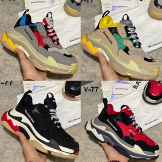 รองเท้าผ้าใบ Triple S (size36-45)มีกว่า10สี