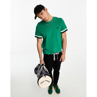 Fred Perry Bold Tipped Pique in Green