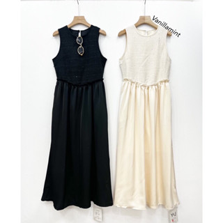 Maxidress LE แมกซี่เดรสแขนกุด ด้านบนเป็นผ้าทวิตมีปักเลื่อม ชายกระโปรงเป็นผ้าซาตินสวย ดูผู้ดีมากๆ
