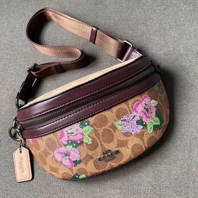 พร้อมส่ง 🛍️ Coach Belt Bag In Signature Canvas With Flower print Bagoutlet💯%
