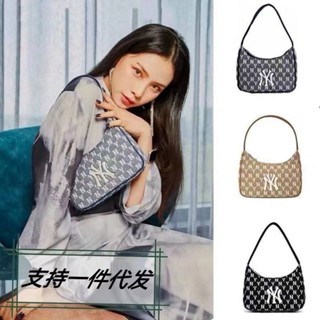 👜👜👜กระเเป๋าสะพาย​  NY