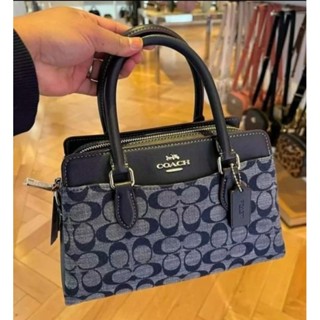 💙👜👜NEW Coach Mini Darcie Carryall In Signature Chambrayกระเป๋า ผ้าทอยีนส์ สวยมาก มีบางจุดเป็นหนัง