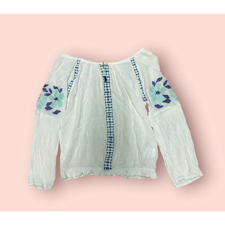 เสื้อแขนยาวสไตล์โบฮีเมียน สีขาวsize s-m แบรนด์ forever21 มือสองสภาพดี