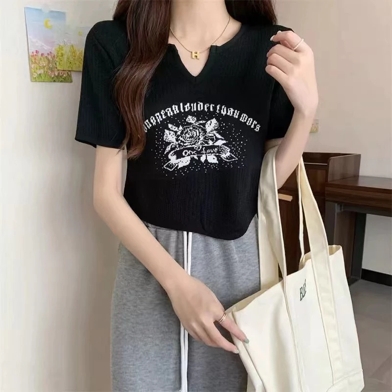 DoDo เสื้อดรอปไหมพรม แขนสั้น พิมพ์ลายดอกกุหลาบ ตัวเสื้อฉลุ 56063 thumbnail 8