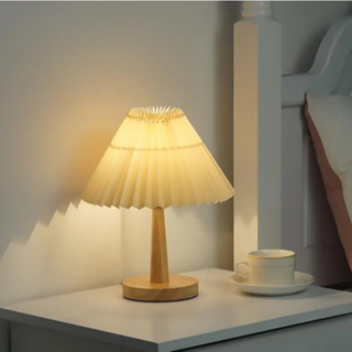 โคมไฟตั้งโต๊ะ(รวมหลอดไฟled)โคมไฟกลางคืน แสงได้สามสี โคมไฟในห้องนอน โคมไฟหัวเตียง