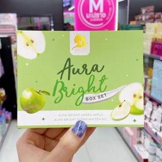 ออร่าไบร์ทเซ็ตครีม Aura Bright Box Set บำรุงหน้าใสลดสิว 1 Set มี 2 กระปุก