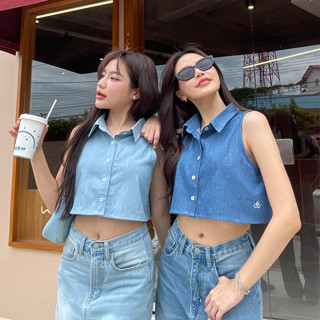 Joy Denim Top by Sistersfabric เสื้อครอปแขนกุดเดนิม