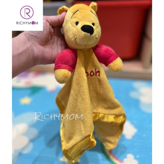 (1 ชิ้น) ผ้าหัดจับหมีพูร์สีเหลือง งานญี่ปุ่นมือ2 สภาพดี ตำหนิป้ายจางเลือนไม่ชัดแล้วค่ะ ผ้าไม่ขาด ไม่ถลอก เขย่ามีเสียงค่ะ