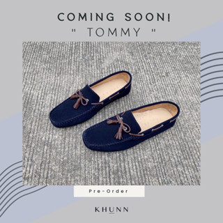 (Pre-Order) KHUNN (คุณณ์) TOMMY รองเท้า สี Dark Blue