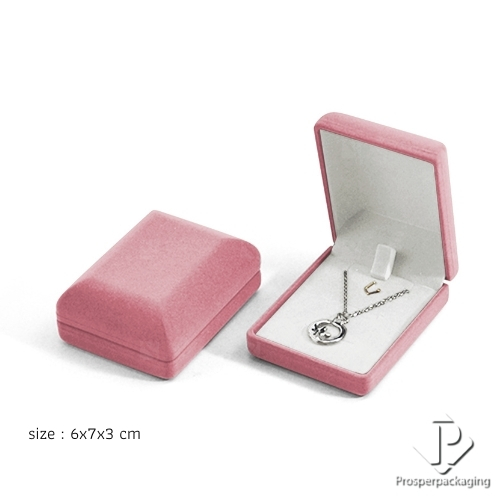 กล่องสร้อยกำมะหยี่สีโอรส/ขาว จัดใส่จี้ ต่างหู แหวน สร้อย กำไล เป็นของของขวัญ จัดเก็บให้เป็นระเบียบหรือมอบให้เพิ่มมูลค่า