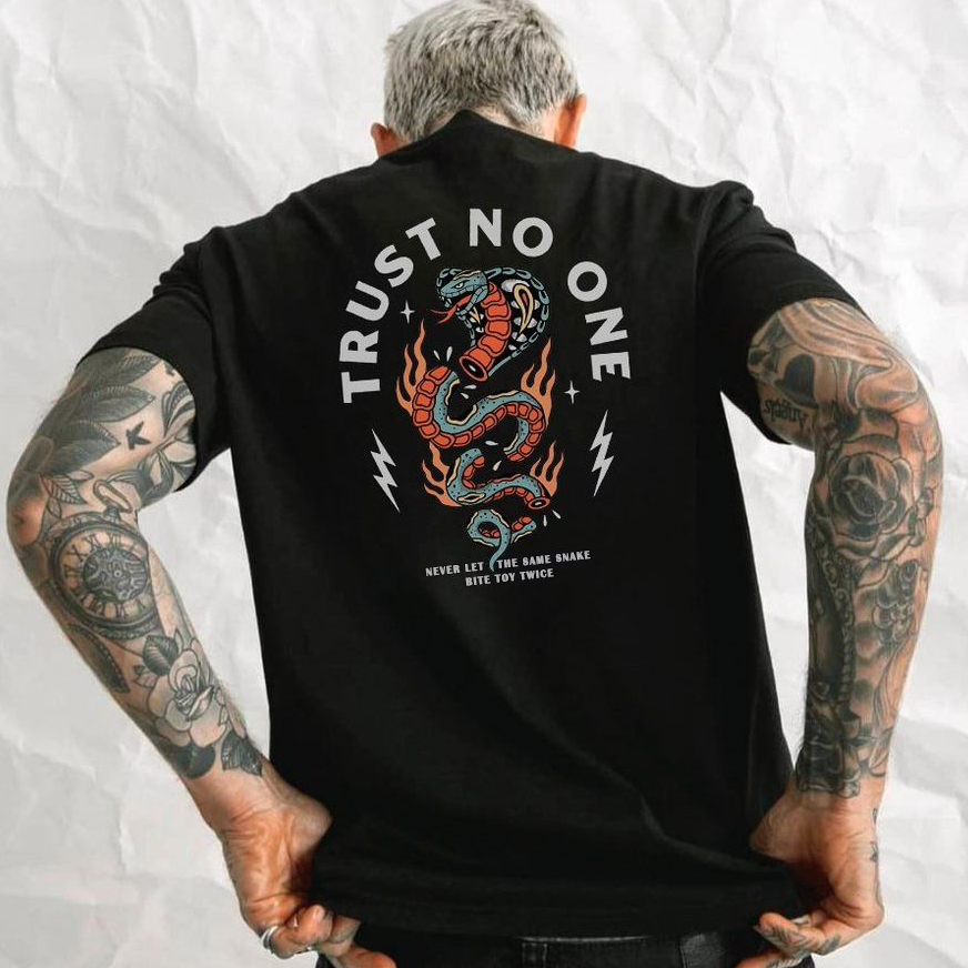 สินค้าพร้อมส่ง เสื้อยืดแขนสั้น The-Snake-TRUST-NO-ONE