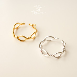 She with Cheewa | silver925 | amity ring แหวนเงินแท้ มินิมอล ทรงเกลียว