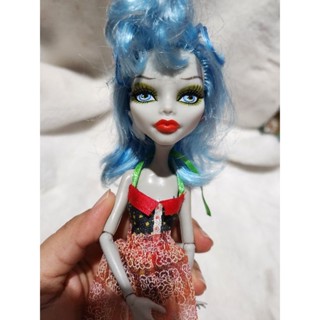 **มือสอง**  Used Monster high มอนสเตอร์ไฮมือสอง
 ผมยุ่ง ได้อุปกรณ์ตามภาพค่ะ