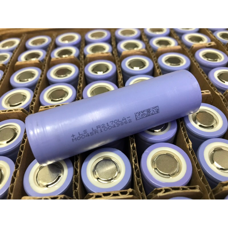 แบตลิเธียม​ 21700 Lishen 3.7v​ 4000mAh​ 10c