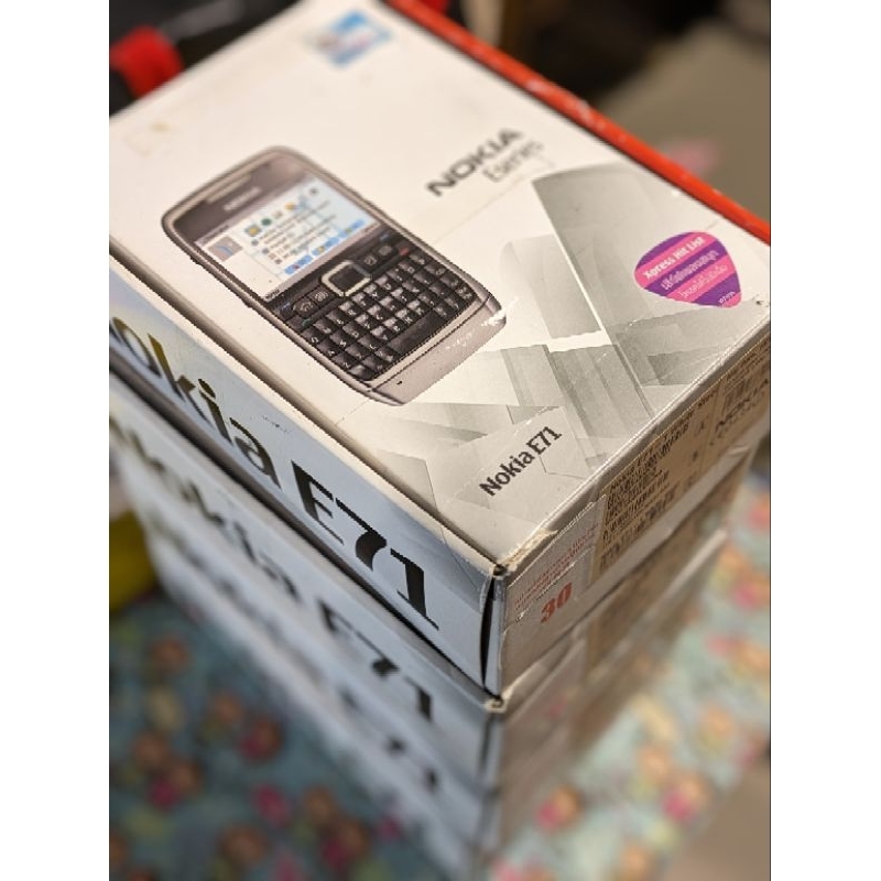 Nokia E71 อดีตศูนย์ไทย