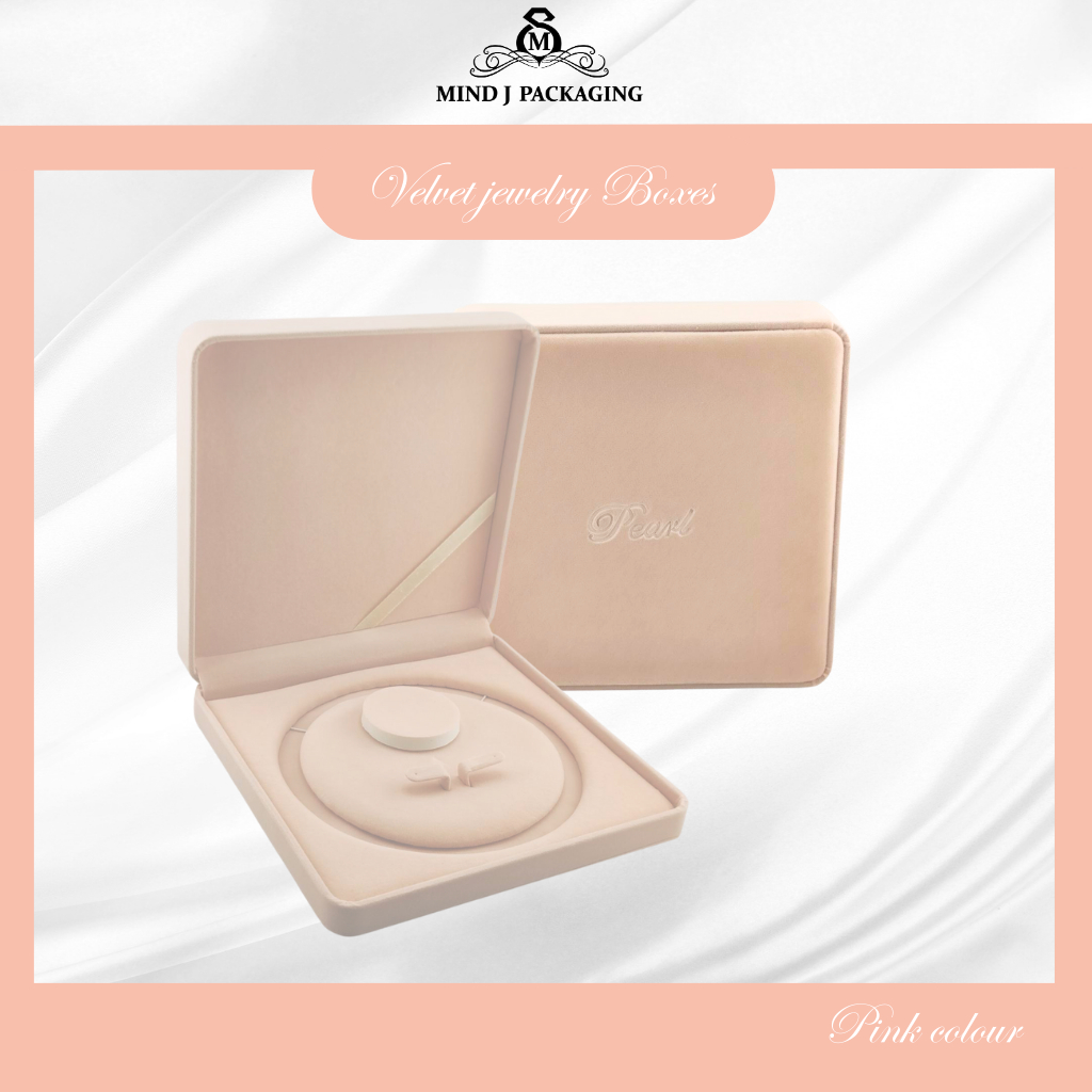 กล่องกำมะหยี่ขาวอมชมพู  กล่องใส่เครื่องประดับ Premium Jewelry box สร้อยมุก สีอมชมพูกล่องเซ็ตสร้อยมุก