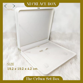 กล่องใส่เครื่องประดับสีขาว Crown Collection งานสุดหรู หุ้มหนัง PU วาววับ กล่องเครื่องประดับมงกุฎ