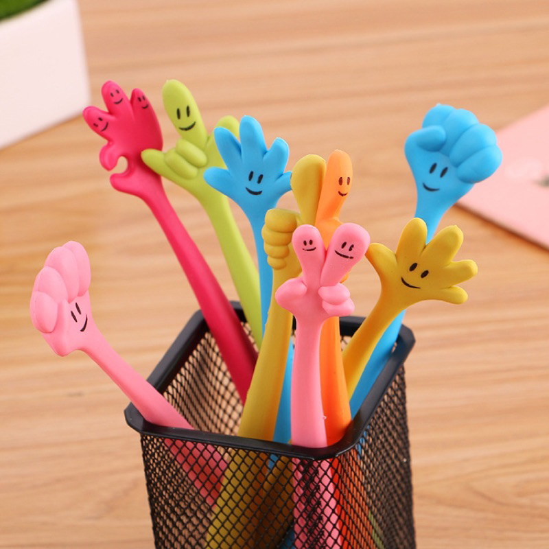ปากกาลูกลื่น ปากกามือสีดำ หลายสีหลายลาย พร้อมส่ง 0.5mm