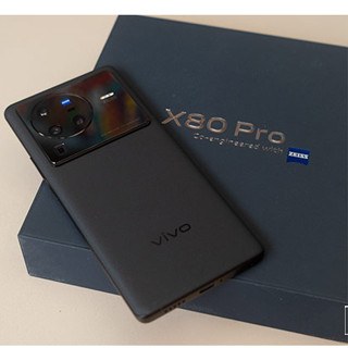 Vivo X80 Pro (RAM12 ROM256) เครื่องศูนย์ไทย สภาพดี อุปกรณ์แท้ไม่เคยแกะใช้