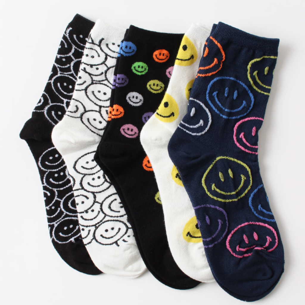 [พิมพ์โค้ด CHAC11 ซื้อ 300.- ลด 60.-] Chacha socks - ถุงเท้าข้อยาว smile set แบรนด์นำเข้าจากเกาหลี ถุงเท้าเกาหลี