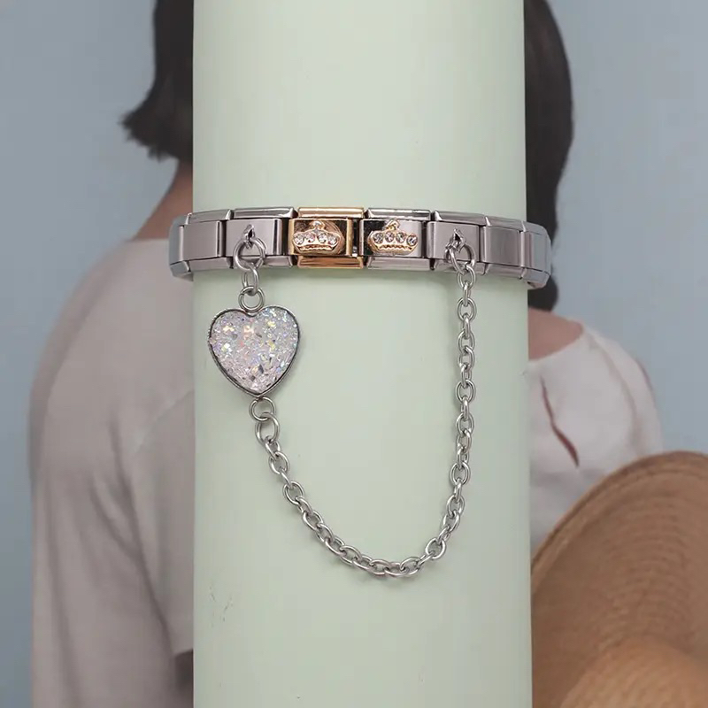 ชาร์ม Italian Charm Bracelet