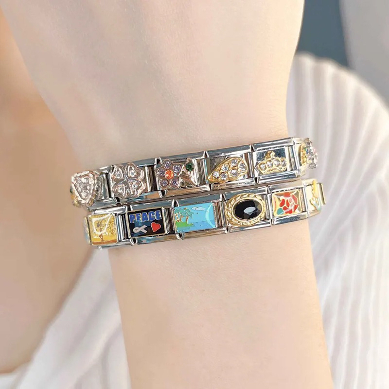 ชาร์ม Italian Charm Bracelet