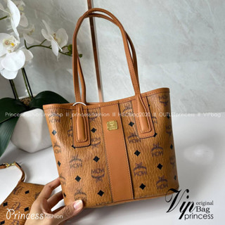 M.C.M Mini Reversible Liz Shopper in Visetos **รอบราคาพิเศษ ต่ำกว่าทุน** กระเป๋าช้อปเปอร์ Liz พร้อมกระเป๋าคล้องมือใบเล็ก