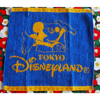 TOKYO DISNEYLAND Mickey mouse ผ้าเช็ดหน้ามิกกี้เม้าส์ ของแท้จากโตเกียวดิสนีย์แลนด์ MADE IN JAPAN Size : 25 x 25 cm