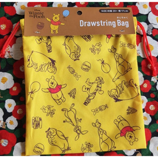 Disney Winnie The Pooh Drawstring Bag กระเป๋าผ้า / ถุงหูรูด หมีพูห์ ของญี่ปุ่น Size :  20 x 17 cm